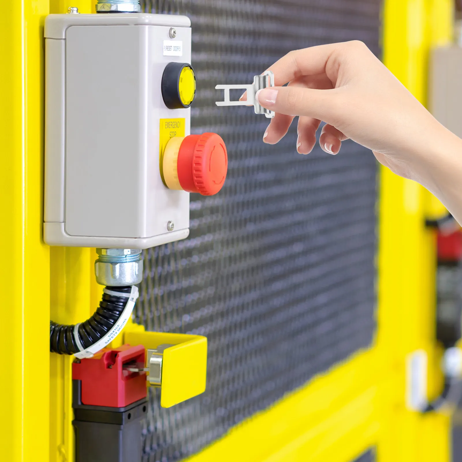 

Дверной замок-выключатель с пин-актуатором для вертикальных межкомнатных дверей, контроля доступа в лифтах и коммерческой безопасности