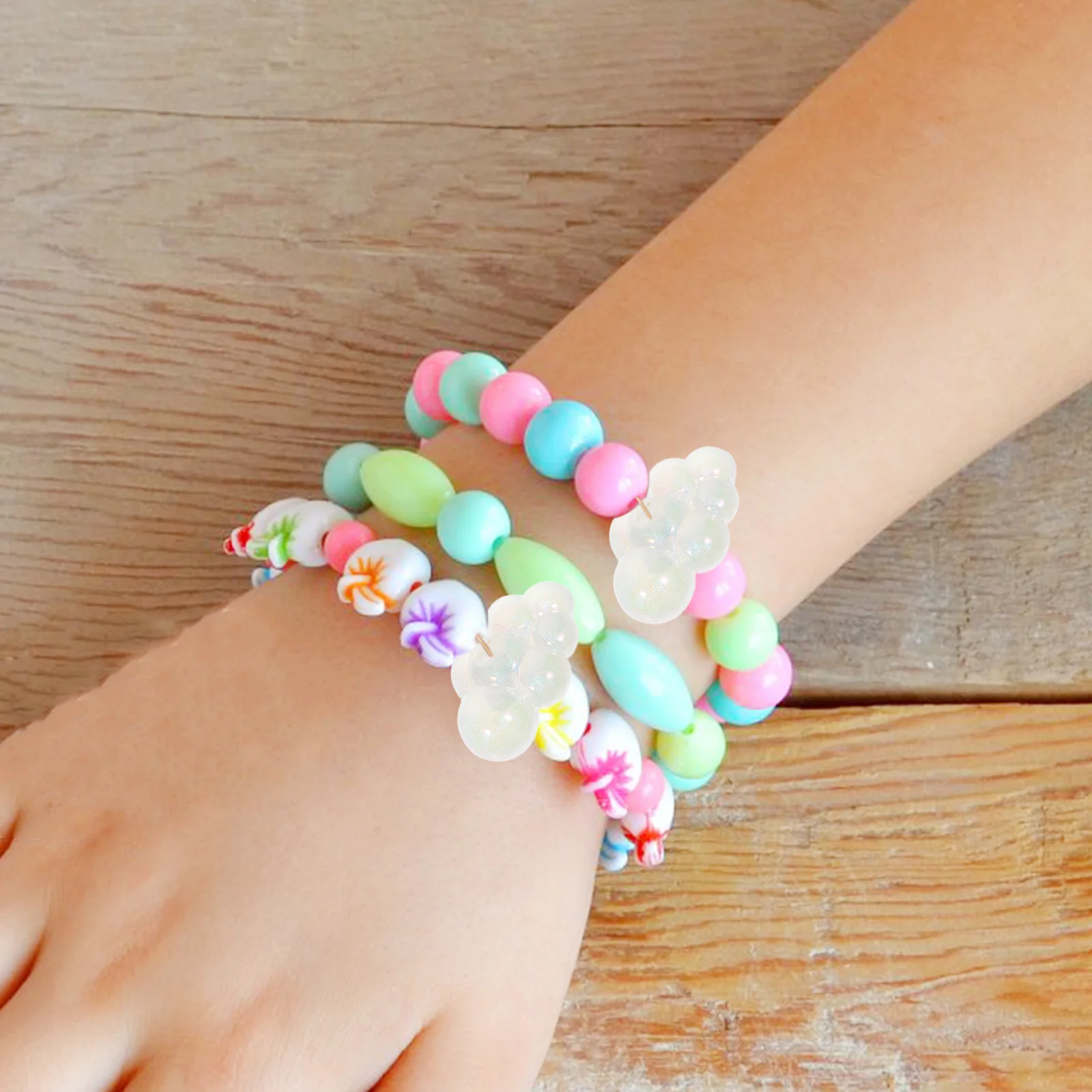 

20Pcs 3D Acrylic Cloud Beads DIY Craft Accessories for Jewelry Making Keychain Bracelet Lanyard Weather Inspired Projects