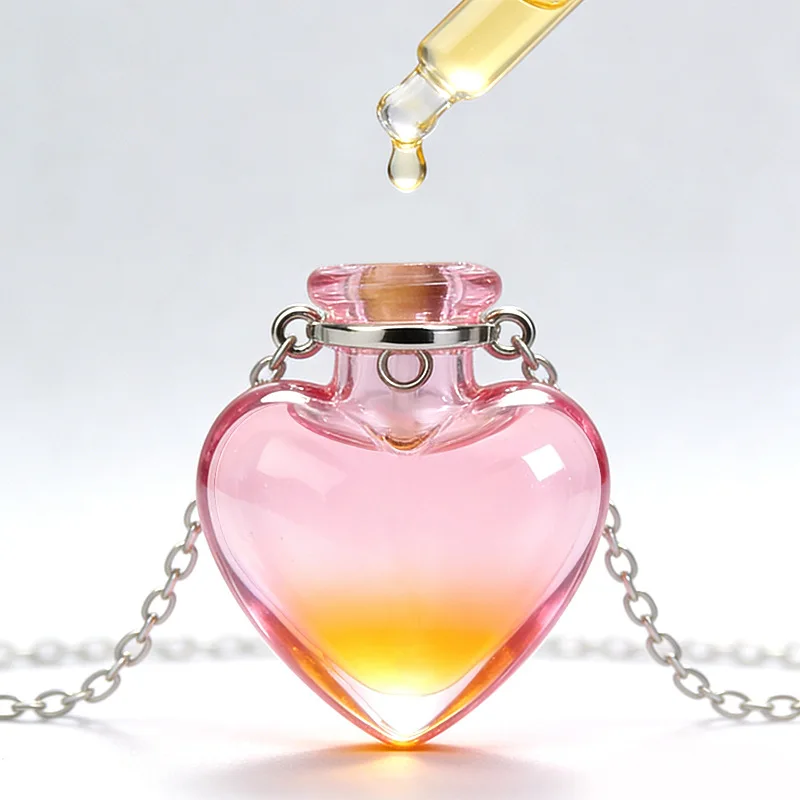 Heart Shaped Drops Water Perfume Essential Oil Bottle Necklace Pendant Glass Women Versatile Necklaces Fashion Jewelry Souvenir