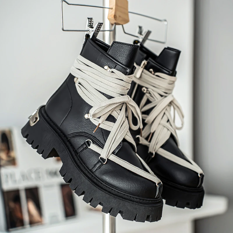 

Couple Men Women Lace-up Boots Trend Metal Decoration Casual Shoes Punk Style Rivets Motorcycle Boots Comfortable Leather Boots