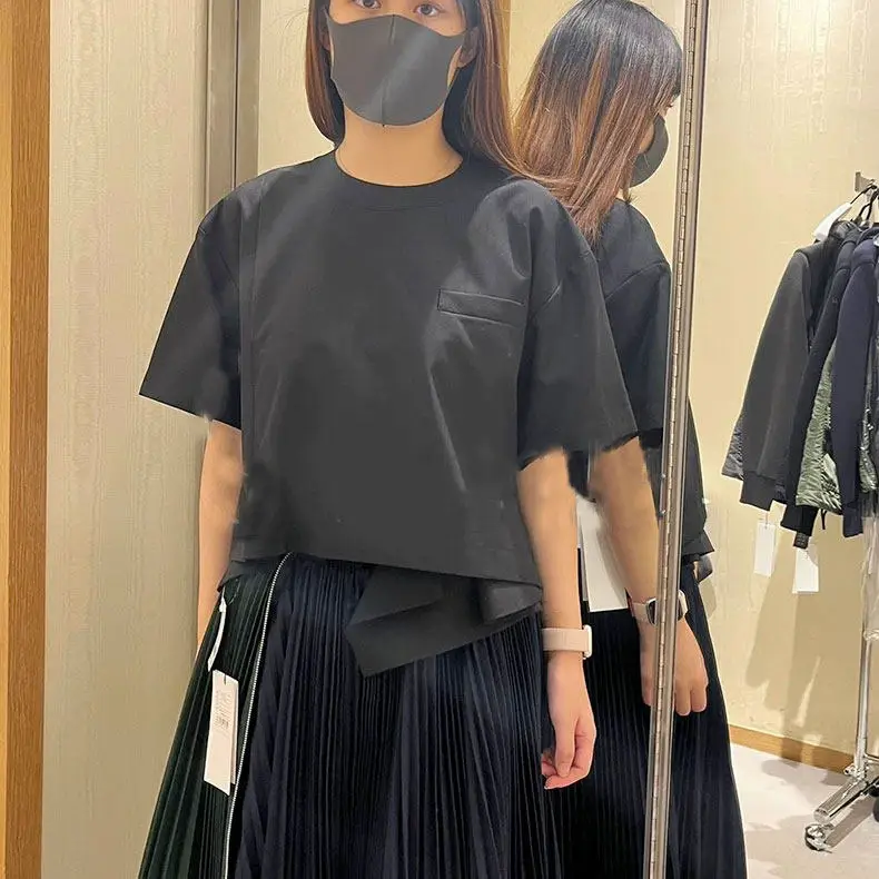 SAC irregular hem round neck short sleeve back split streamer T-shirt