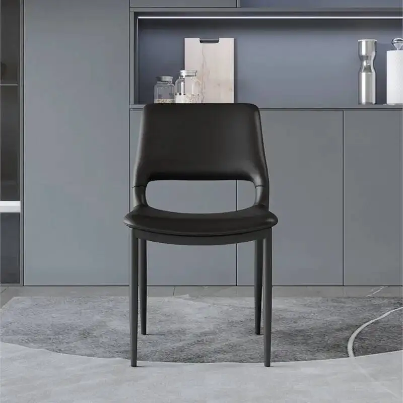 Italienisches minimalistisches Design mit Mikrofaser-Lederbezug für Wohnzimmer-Esszimmerstuhl, Schlafzimmer-Ruhesessel, Schminkstuhl.
