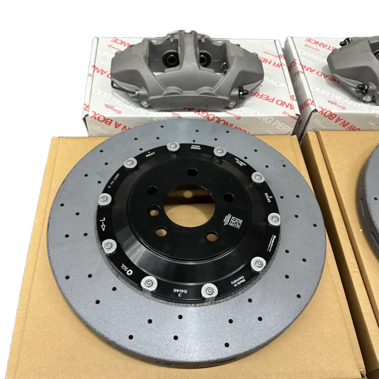 Front Akebono 10n 420mm Carbon Ceramic Rear GT3 4pot 410mm Carbon Ceramic Big Brake for Cayenne