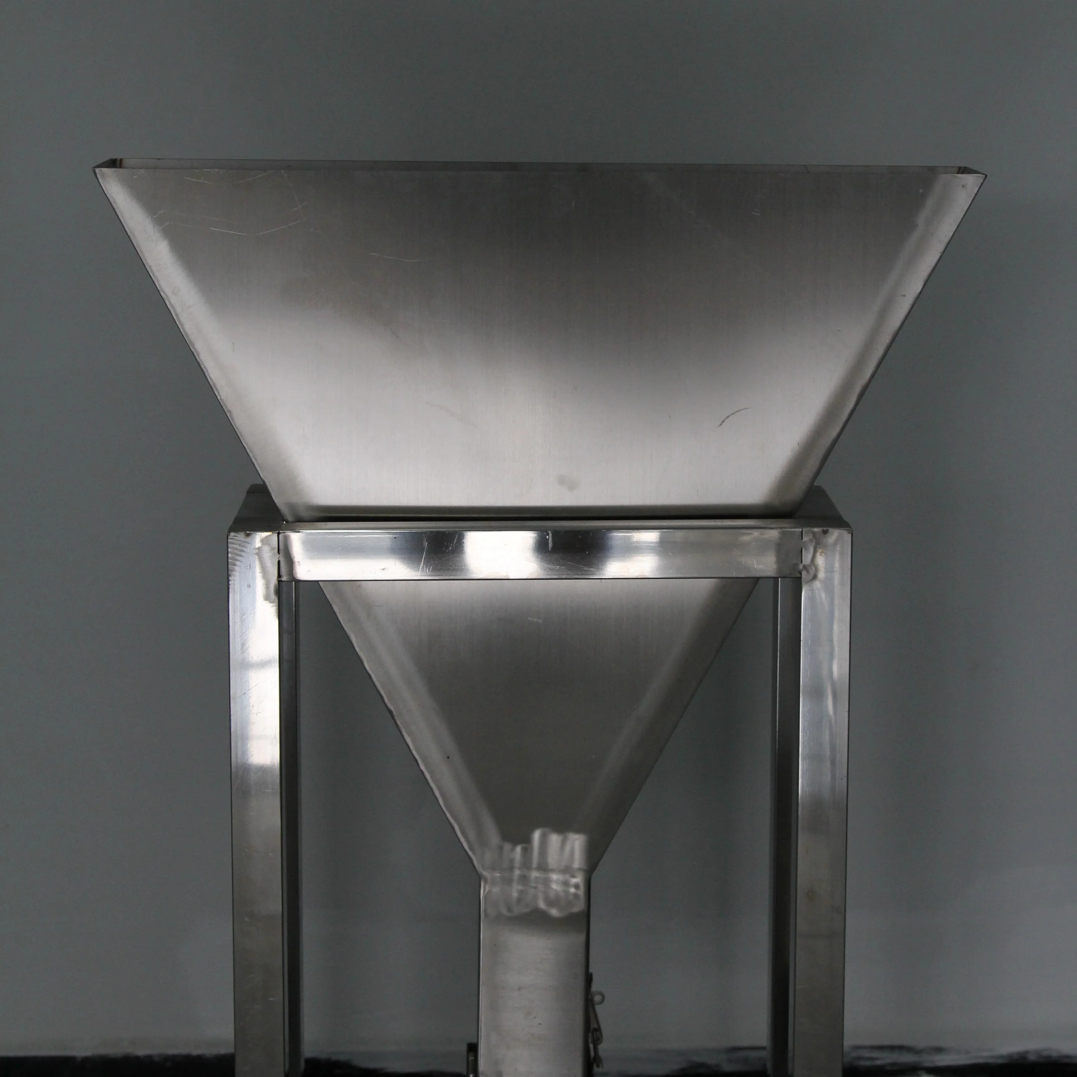 High - Quality Stainless Steel Funnel for Laboratory