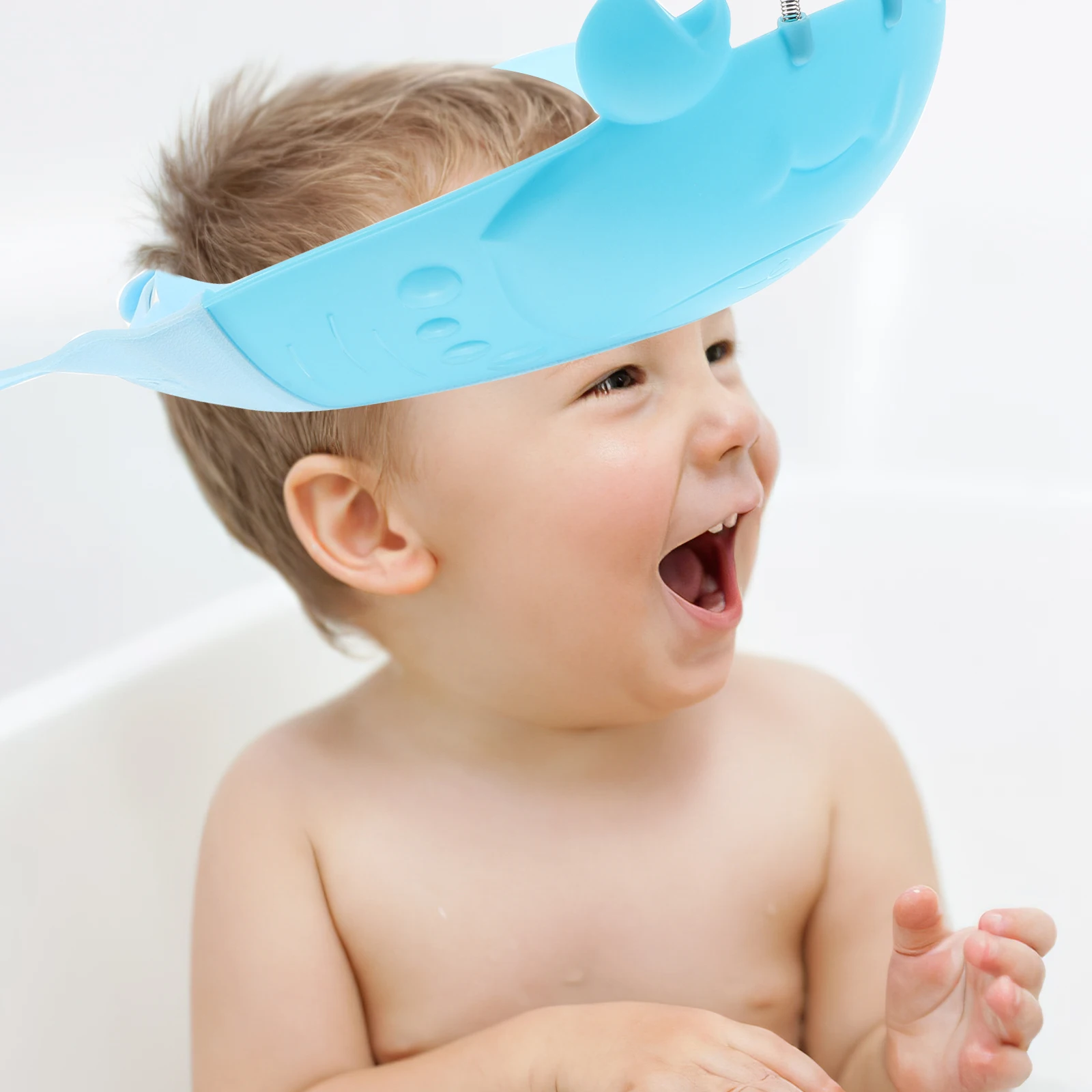 

Детская шапочка для купания, водонепроницаемая шапочка для душа с героями мультфильмов, регулируемый ремень, шапочка для мытья волос для младенцев, защита шампуня для детей