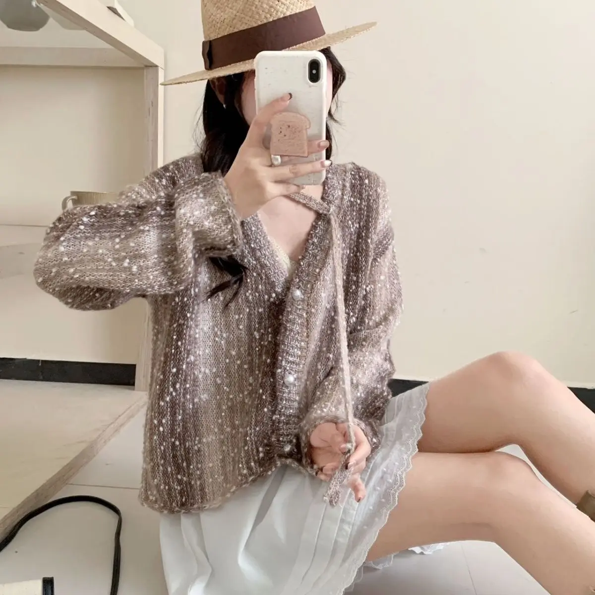 

2026 Spring Temperament Sequined Long-sleeved Top Loose New Knitted Cardigan