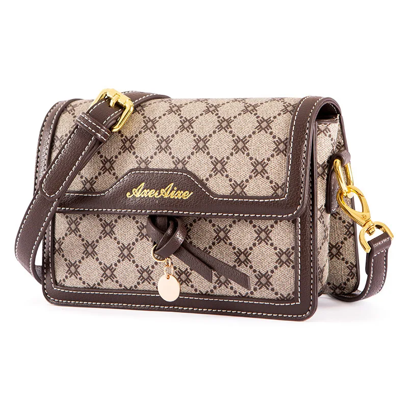 

Elegant Textured Leather Designer Diaper Bag Women Luxury Tote Large Capacity Stylish Crossbody Shoulder Bag For Rich Detail