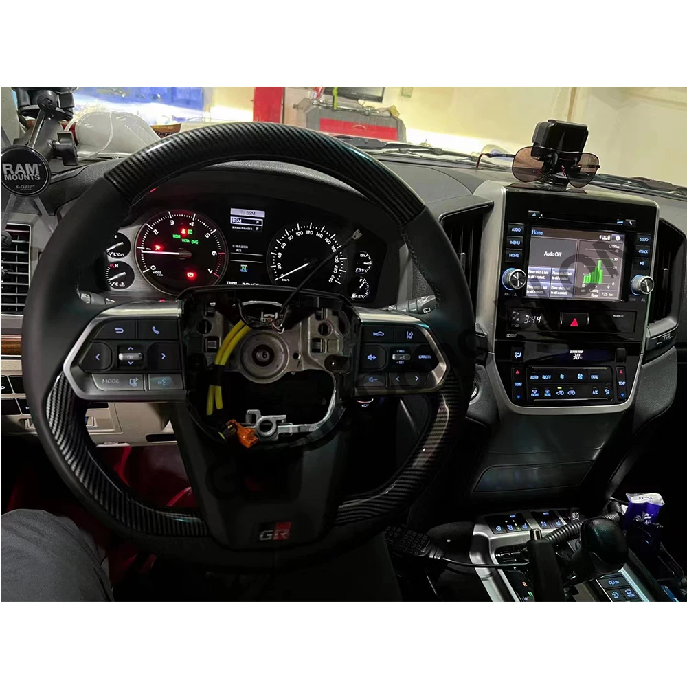Volant chauffant en Fiber de carbone, prix d'usine, adapté à Land Cruiser 2022