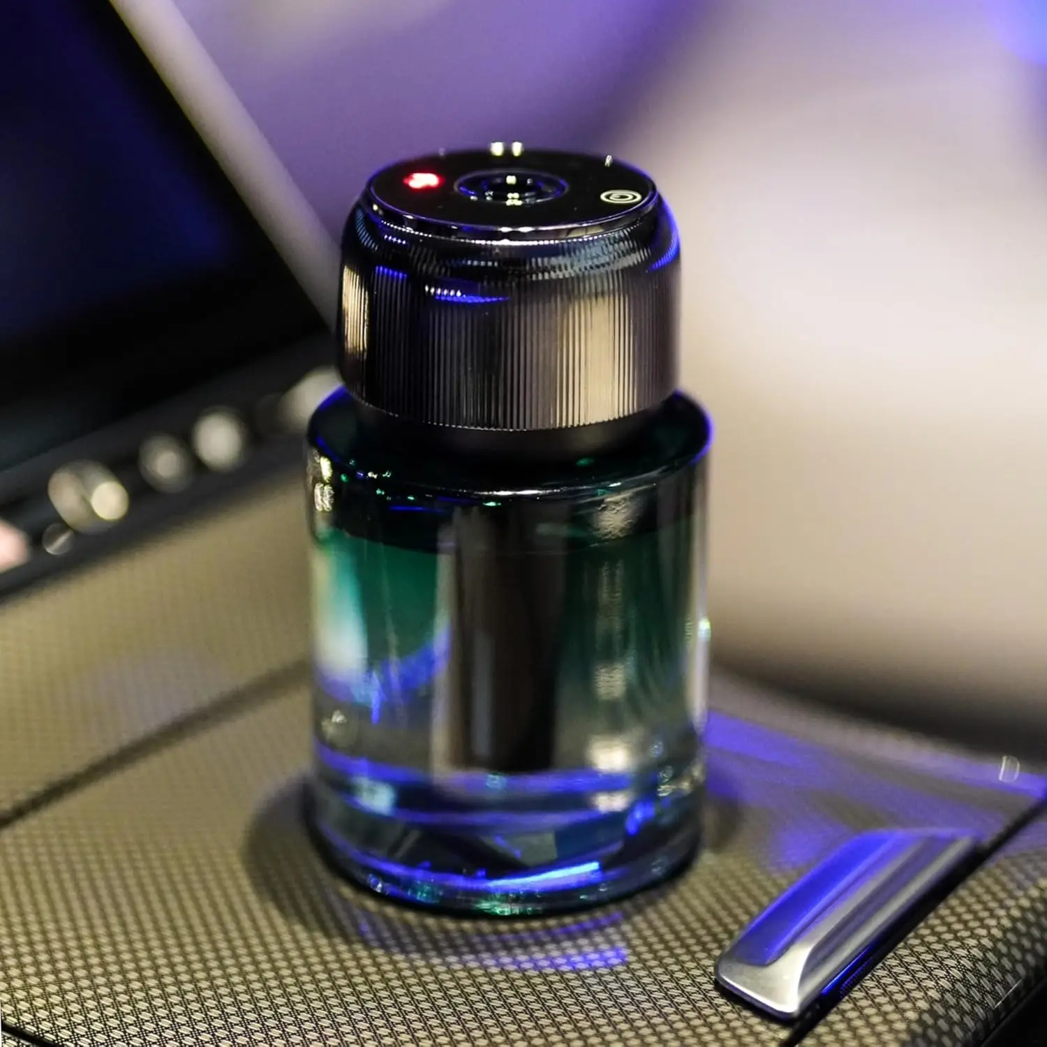 

Smart Air Freshener, USB Aromatherapy Diffuser for Car, Home & Office – Portable 160ml