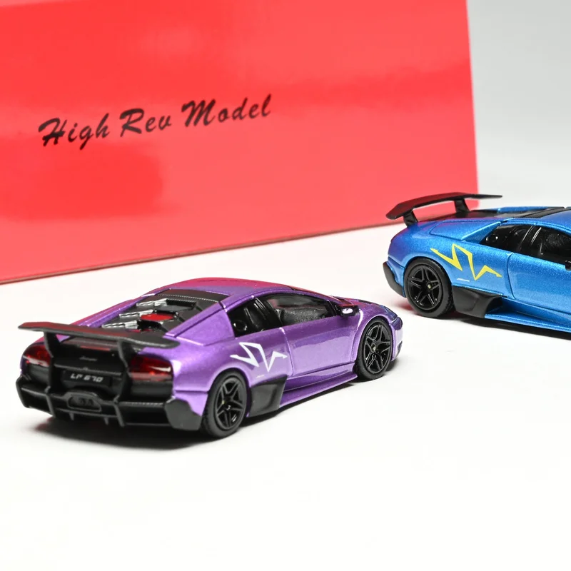 High Rev Model 1:64 Lamborghini Murcielago LP670-4 SV Opening