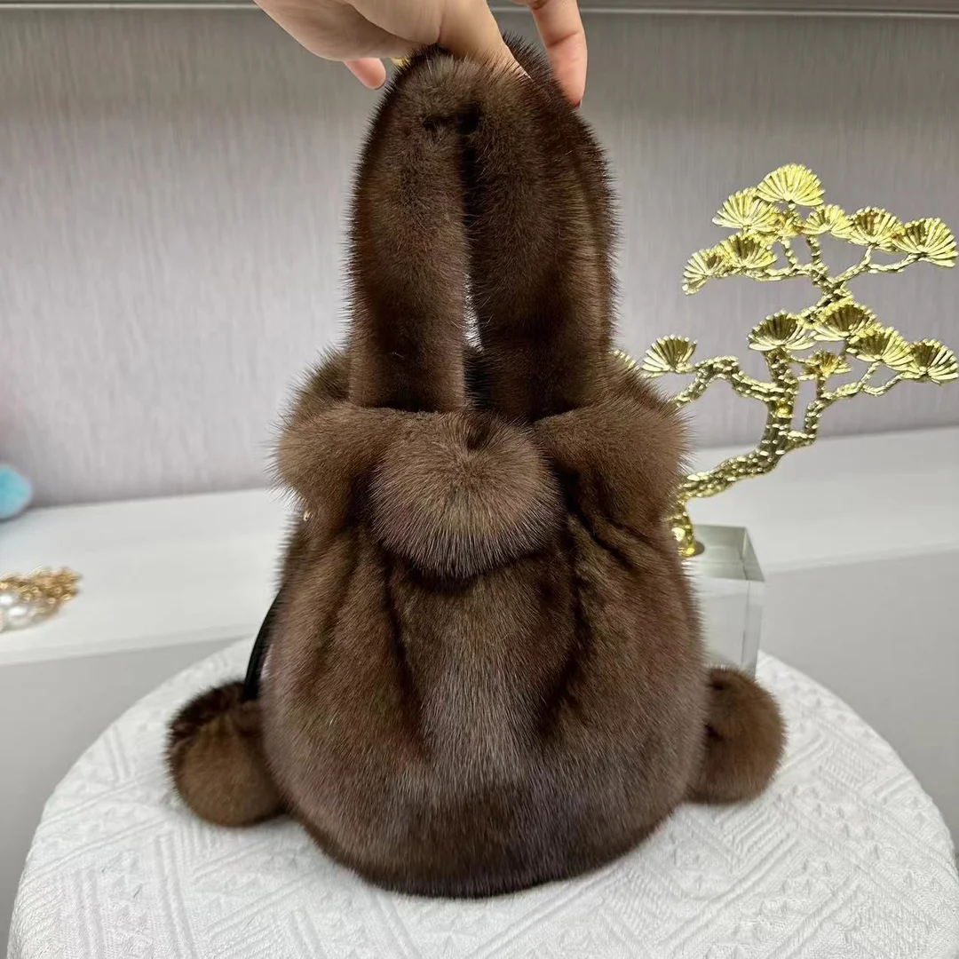 Ladies Real Mink Messenger Bag Ladies Fashion Shoulder Bag Fluffy Mink Fur Drawstring Fur Bag