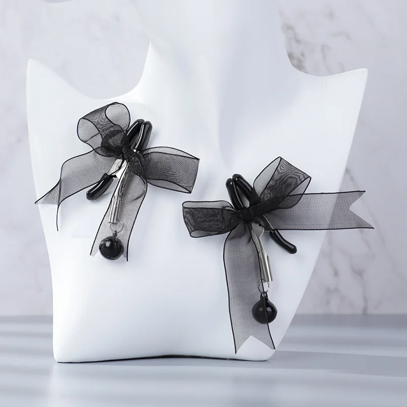 BDSM يلعب مقاطع الحلمة القوس الدانتيل مع الأجراس – لعبة الأزواج Flirty SM لتحفيز الحلمة والبظر #1