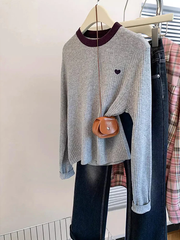 

Осенне-зимний вязаный свитер в Корейском стиле с вышивкой Love Heart с длинными рукавами Женский Повседневный Универсальный Вязаный топ с круглым вырезом