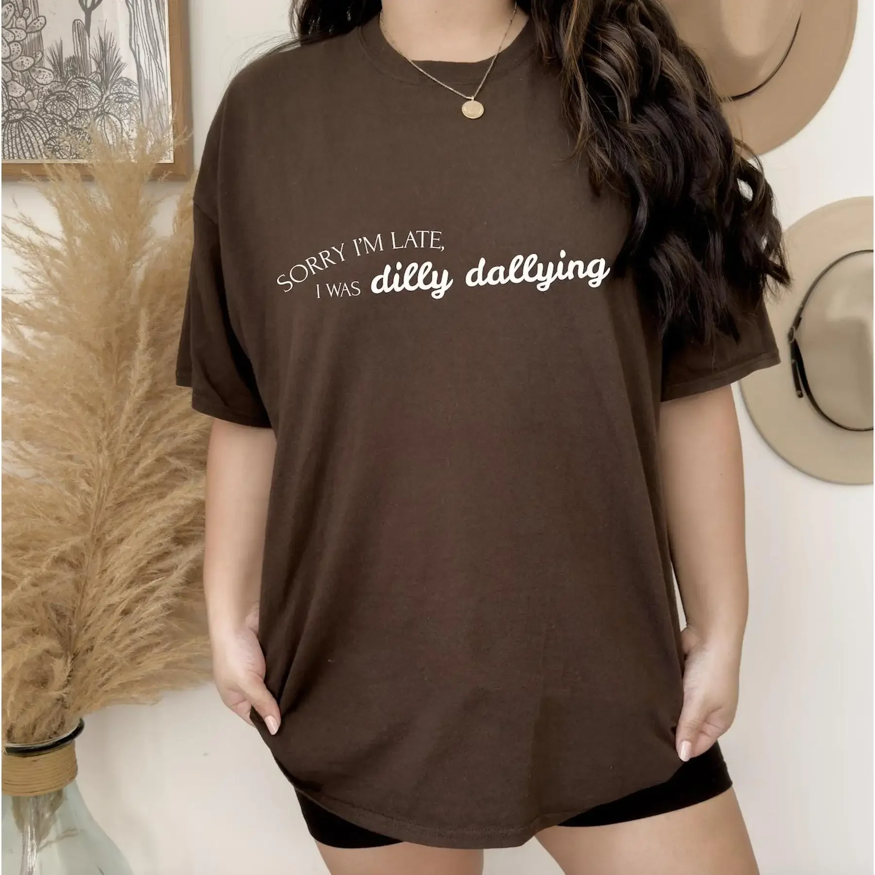 

Забавная футболка с надписью, милая юмористическая цитата для хронически поздно, мужская и женская смешная футболка