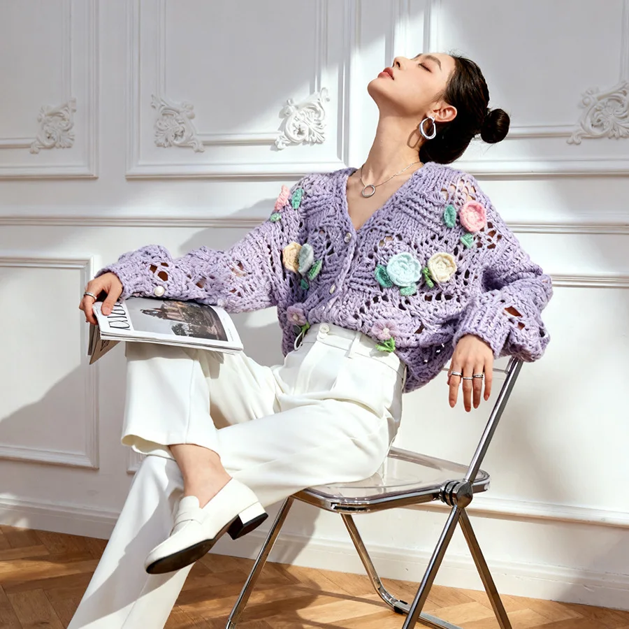 

Роскошный толстый вязаный кардиган с объемным цветком и свитером для женщин