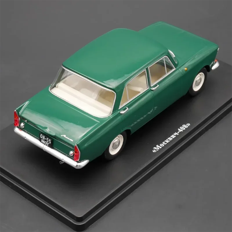 Diecast 1:24 Scale IXO Moskvich 408 Alloy Vehineรุ่นสําเร็จรูปจําลองคอลเลกชันตกแต่งของขวัญของเล่นจอแสดงผล