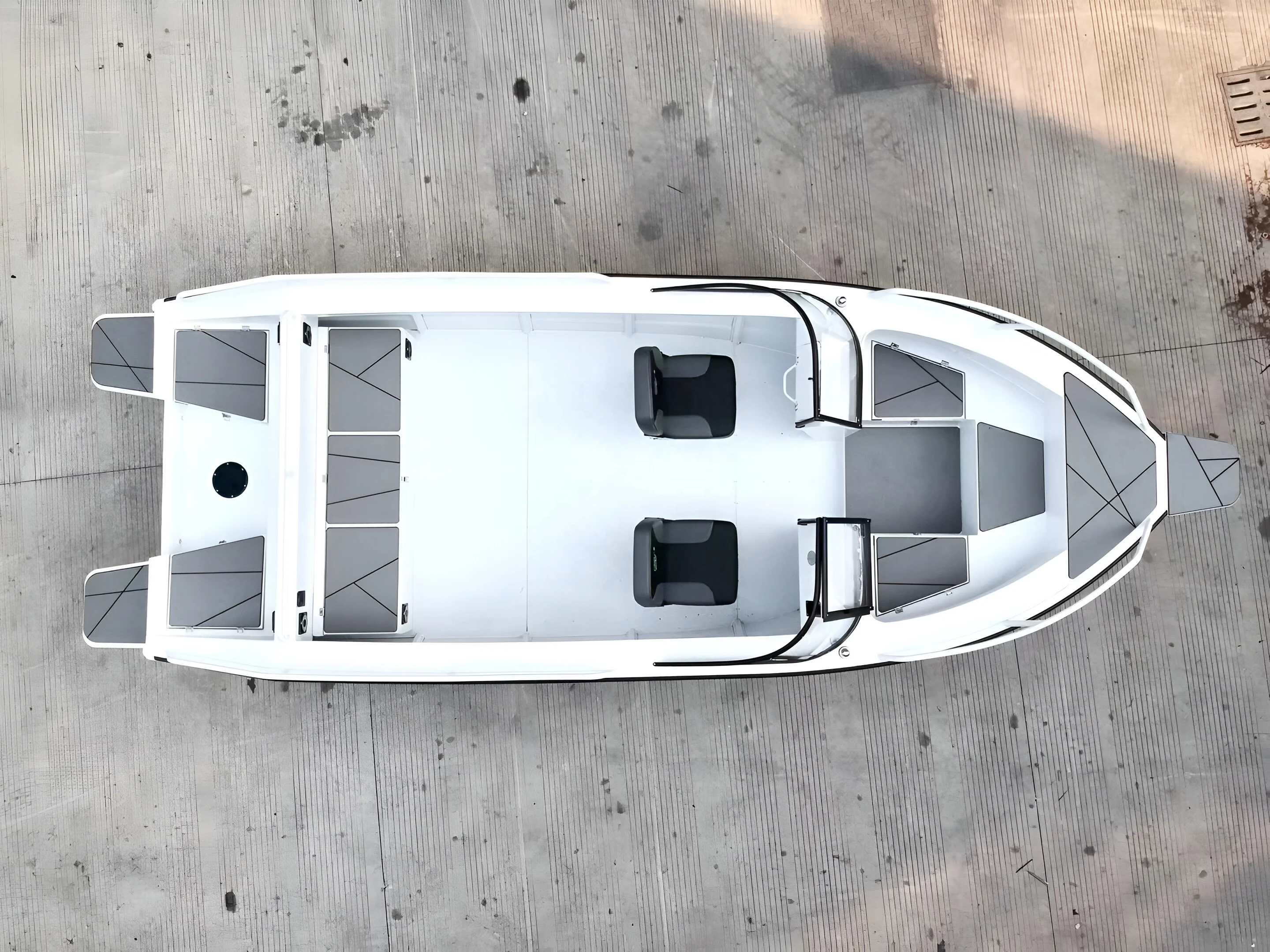 Custom 4.9M 5.4M Aluminum or Fibreglass Fishing Boat Yacht