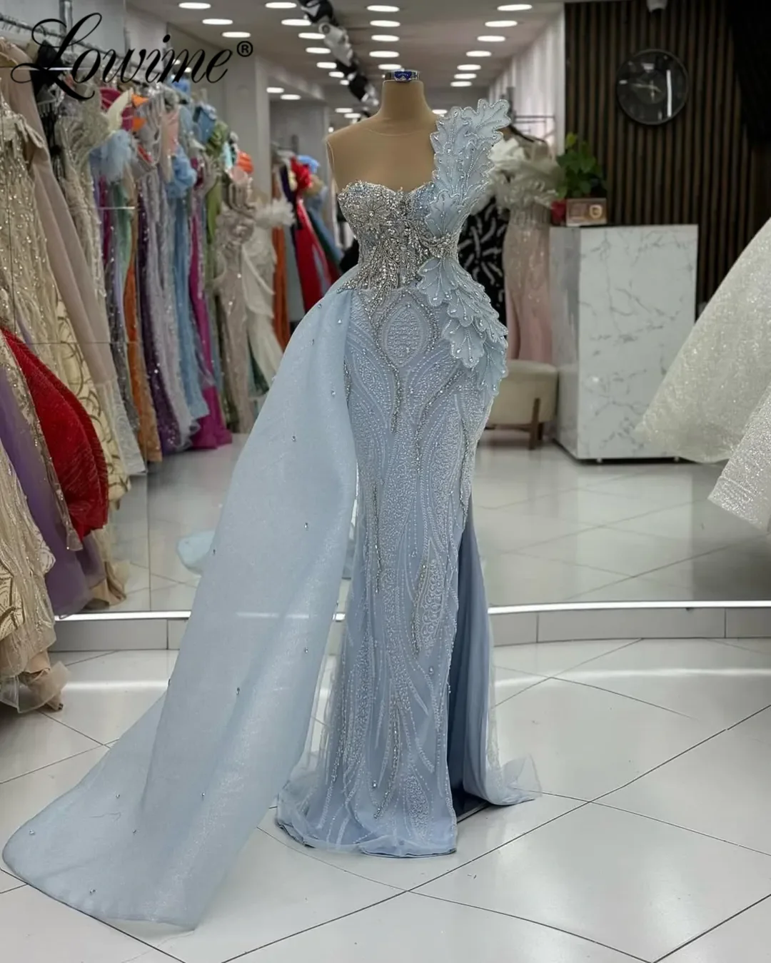 

Sky Blue Beaded Crystals Evening Dresses With Slit Train Arabic Women Wedding Party Dress Birthday Cocktail Dress Customized