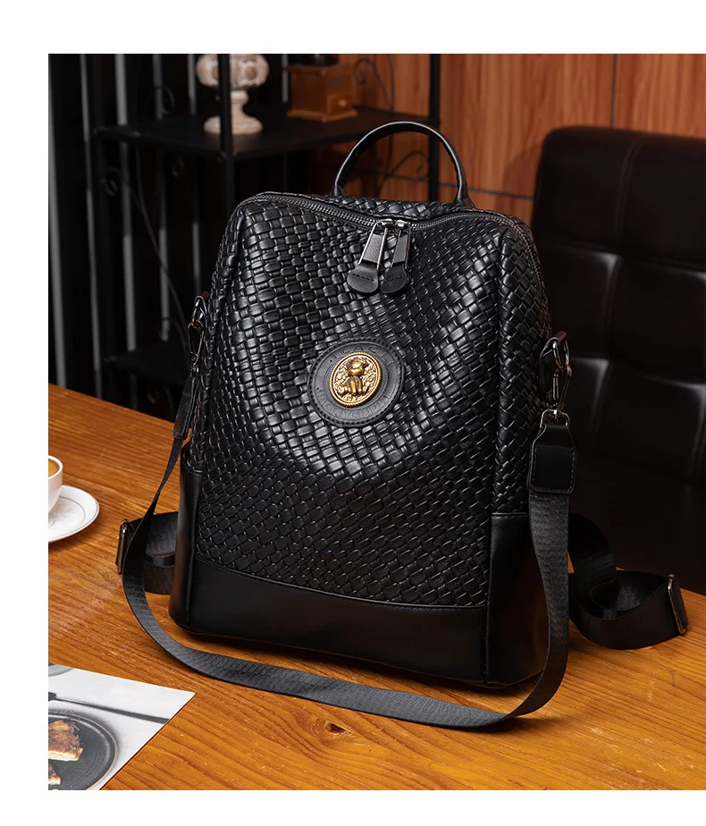 2024 New Women's Backpack Designer High Quality Soft Leather Simple Weave Fashion Backpack Large Capacity Shoulder School Bags