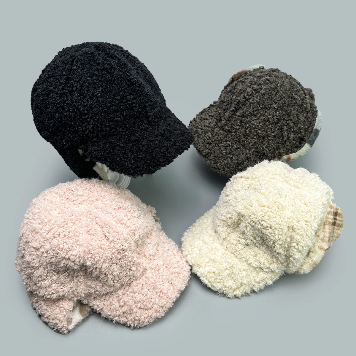 

Lamb's Wool Personal Solid Baseball Hats New Men Women Sunshade Simple Warm Outdoor Versatile Casual Ear protection Bomber Caps