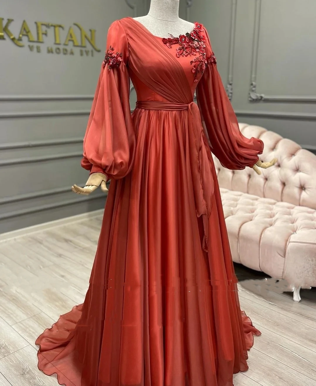 Orange Chiffon O-Neck Arabic Muslim Evening Dresses Long Sleeves Beading 3D Flowers A-Line Modest Prom Dress Formal Party Gowns