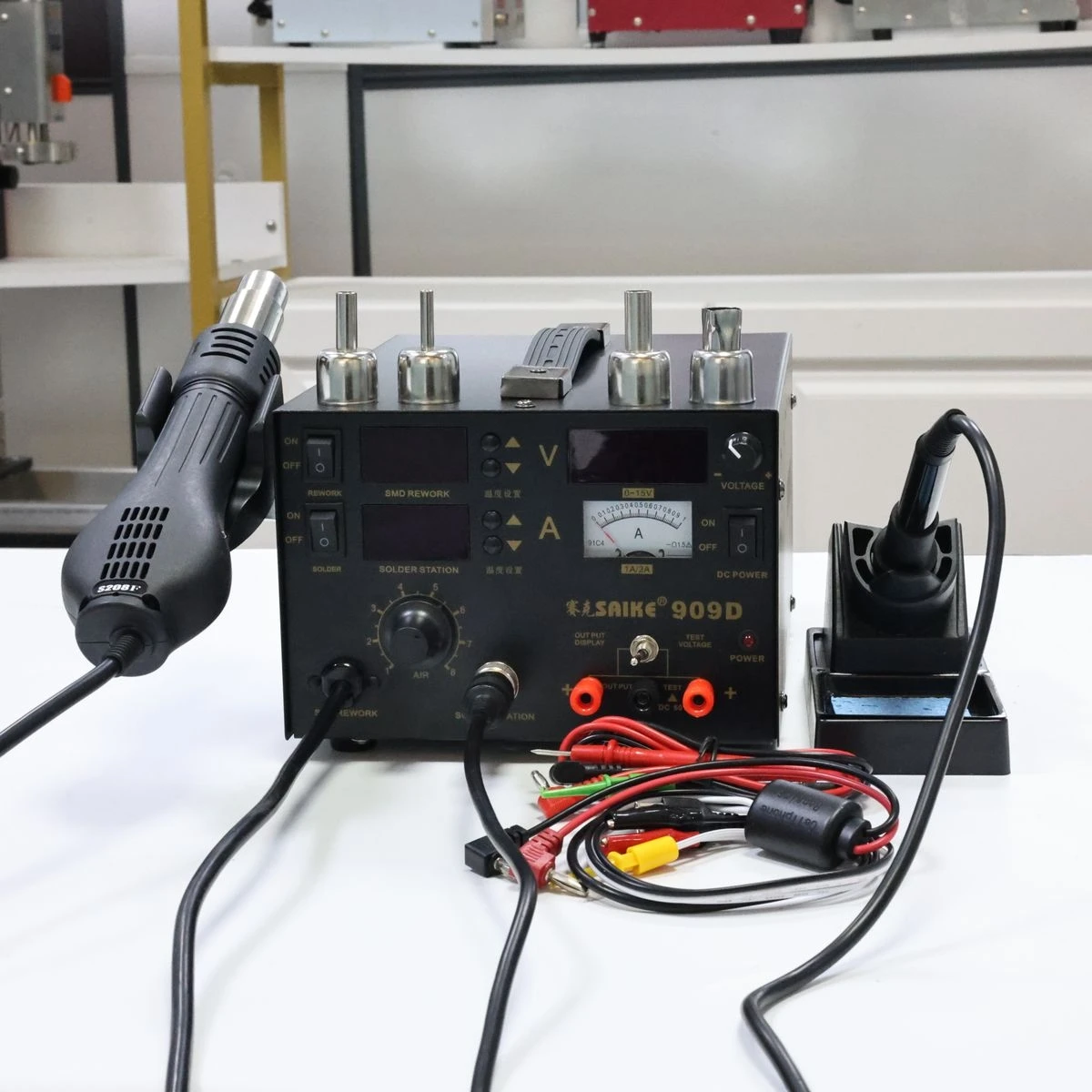Estación de soldadura de retrabajo SAIKE 909D SMD 3 en 1 pistola de calor desoldar fuente de alimentación CC para reparación de PCB