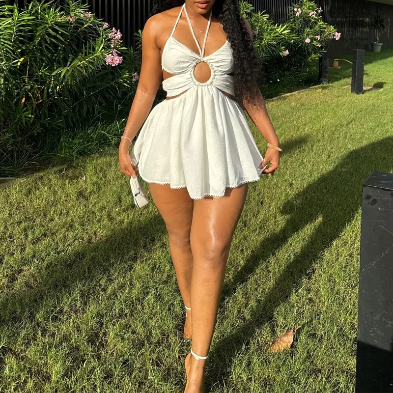 Slergiri Damska Biała Sukienka z Wycięciami i Koralikami, Wiązana na Szyi, Jesień 2024, Seksowna, Bez Pleców, z Wysokim Stanem, Słodka Sukienka na Imprezę, Krótka Sukienka w Kształcie Litery A