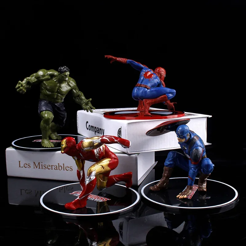 Spider-Man Avengers Marvel Series Hero Peripheral Souvenirs Large Iron Man Model Birthday Gift Car Ornaments Children's Toys