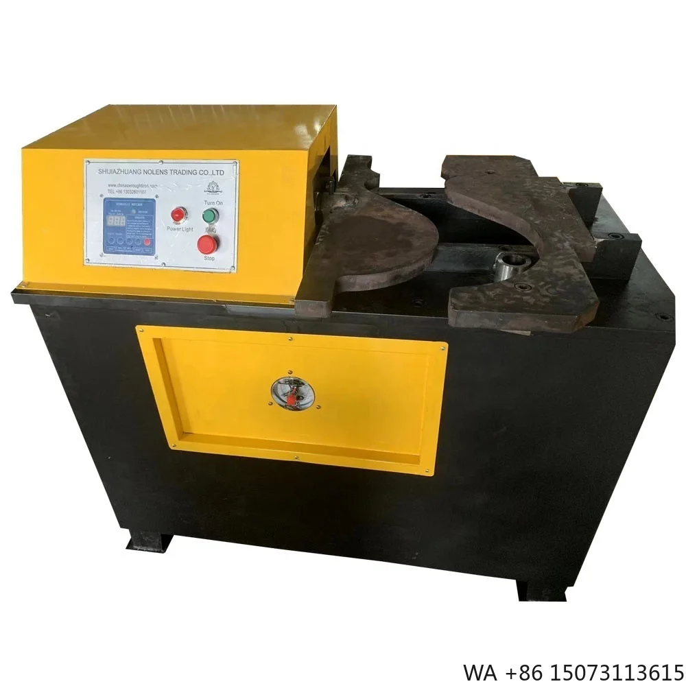 Máquina automática de gravação e forjamento em ferro forjado