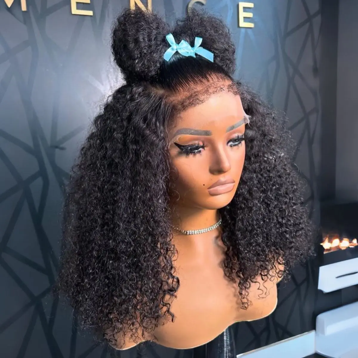 Kurzer Bob-Schnitt, stumpfer Pixie-Afro-Kinky-Curly-Soft-HD-Full-Lace-Frontal-13X4X1-Perücke für Frauen, vorgezupft mit Babyhaar, kostenlose Geschenke – Detail 3