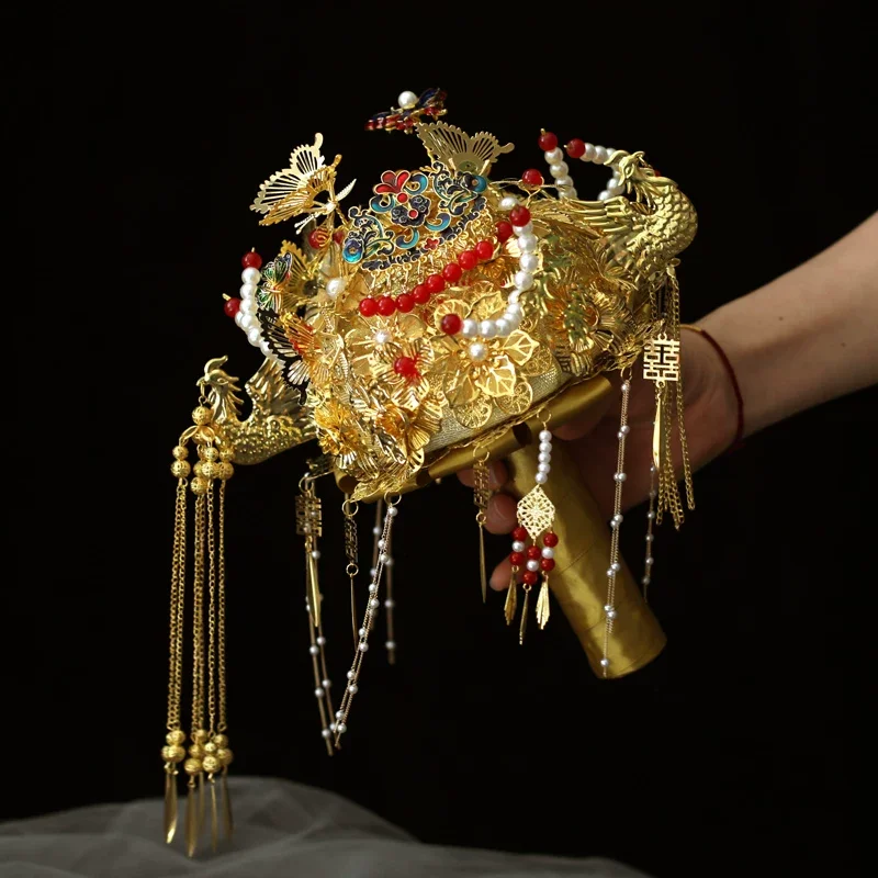 JaneVini Vintage Golden Chinese Phoenix Bridal Bouquet Luxurious Pearl Chain Red Beads Bride Xiuhe Hand Flowers Wedding Bouquets
