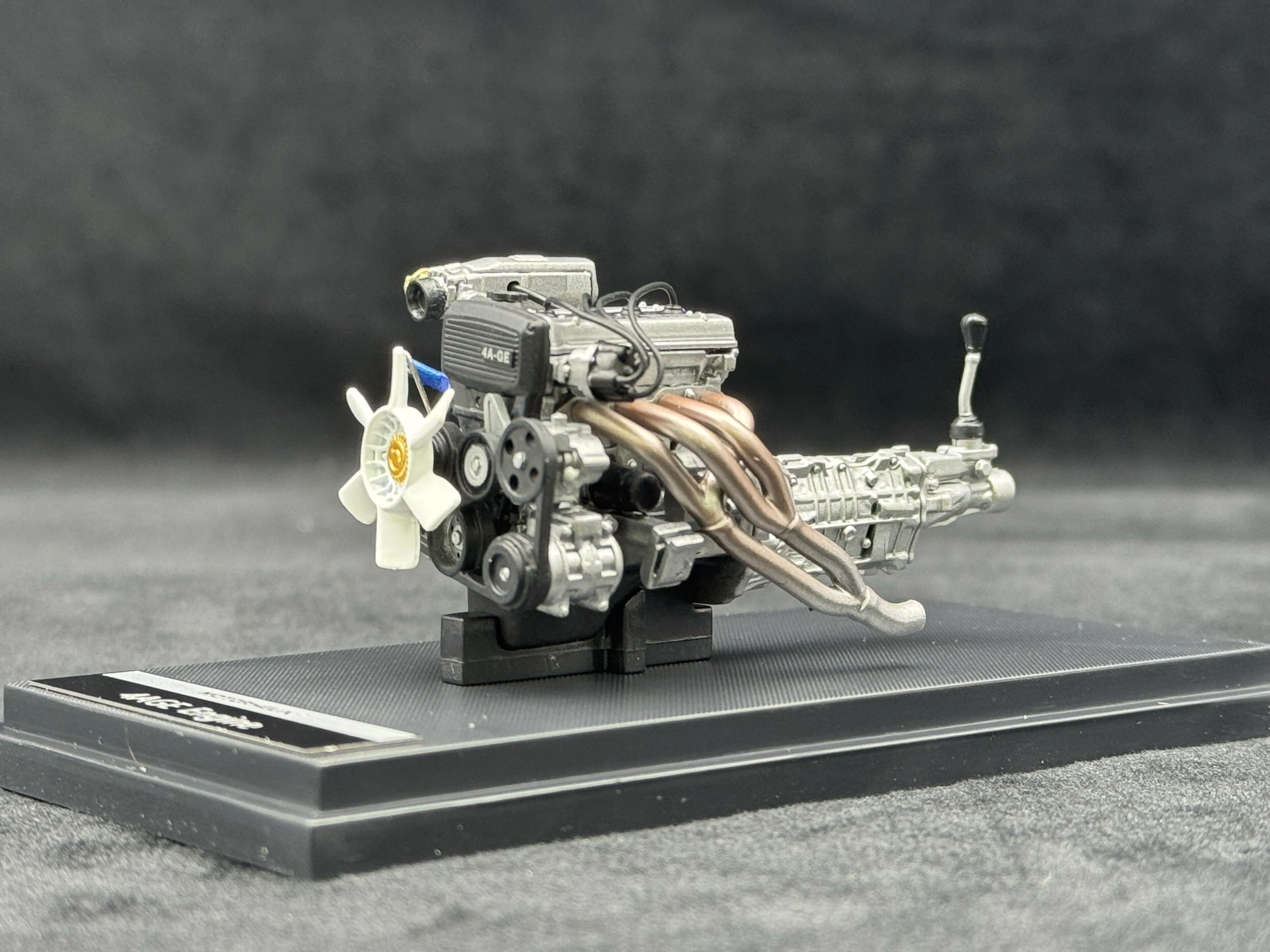 Diecast escala 1:18 MH Toyota AE86 motor modelo de carro de plástico brinquedo colecionável presente lembrança exibição ornamento