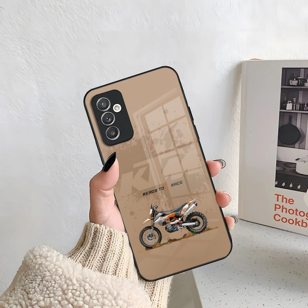 Etui na telefon z motywem wyścigów motocyklowych K-kTM do Samsung Galaxy S26 S25 S24 S23 S22 S20 S21 Ultra Plus Fe Edge, kolorowe srebrne etui — zdjęcie produktu 4