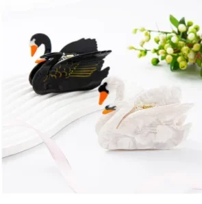 

New High-end Black and White Swan Grip Clip Acetate Hair Claw Creative Fashion Girl Gift Crab Clip Female Hair Accessories