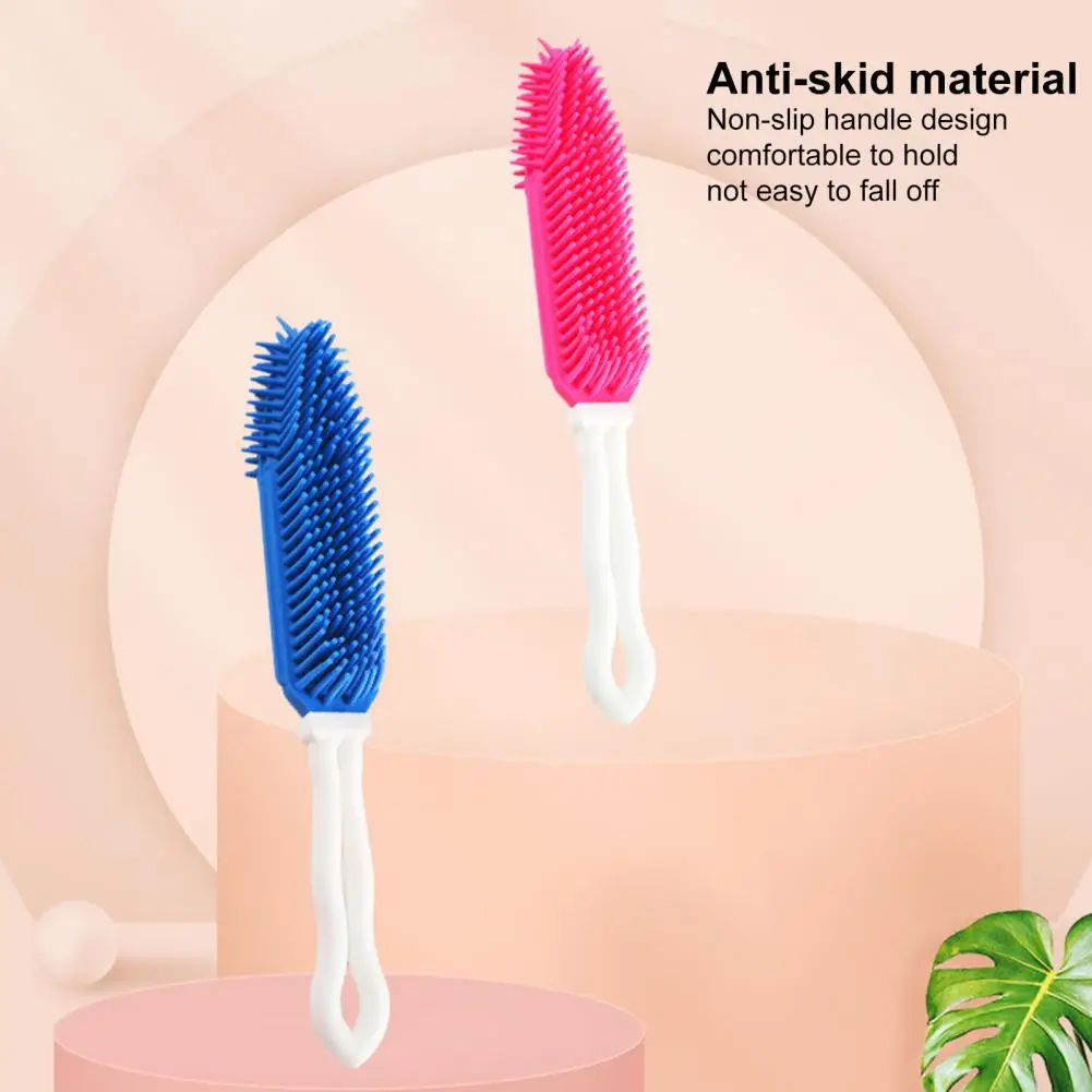 Pet Bathing Brush with Long Handle Soft Rubber Bristles Long Hair Pet Brush Grooming Massage Pet Grooming Brush Tool