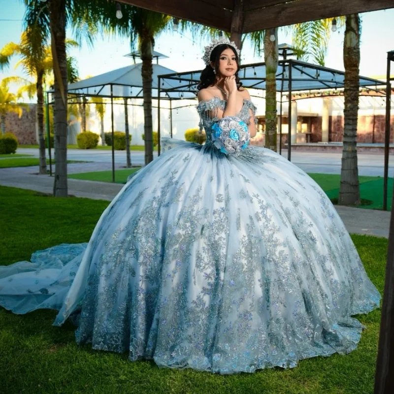 

Shiny Haze Blue Quinceanera Dresses Off the Shoulder Glitter Crystal Decal Lace Long tail Bow Vestido e 15 Quinceanera Customize