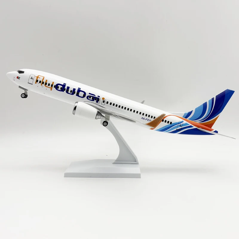 

30cm Scale 1/250 Dubai Airways B737 Plane Model Toy With Landing Gear Display for Collection Display