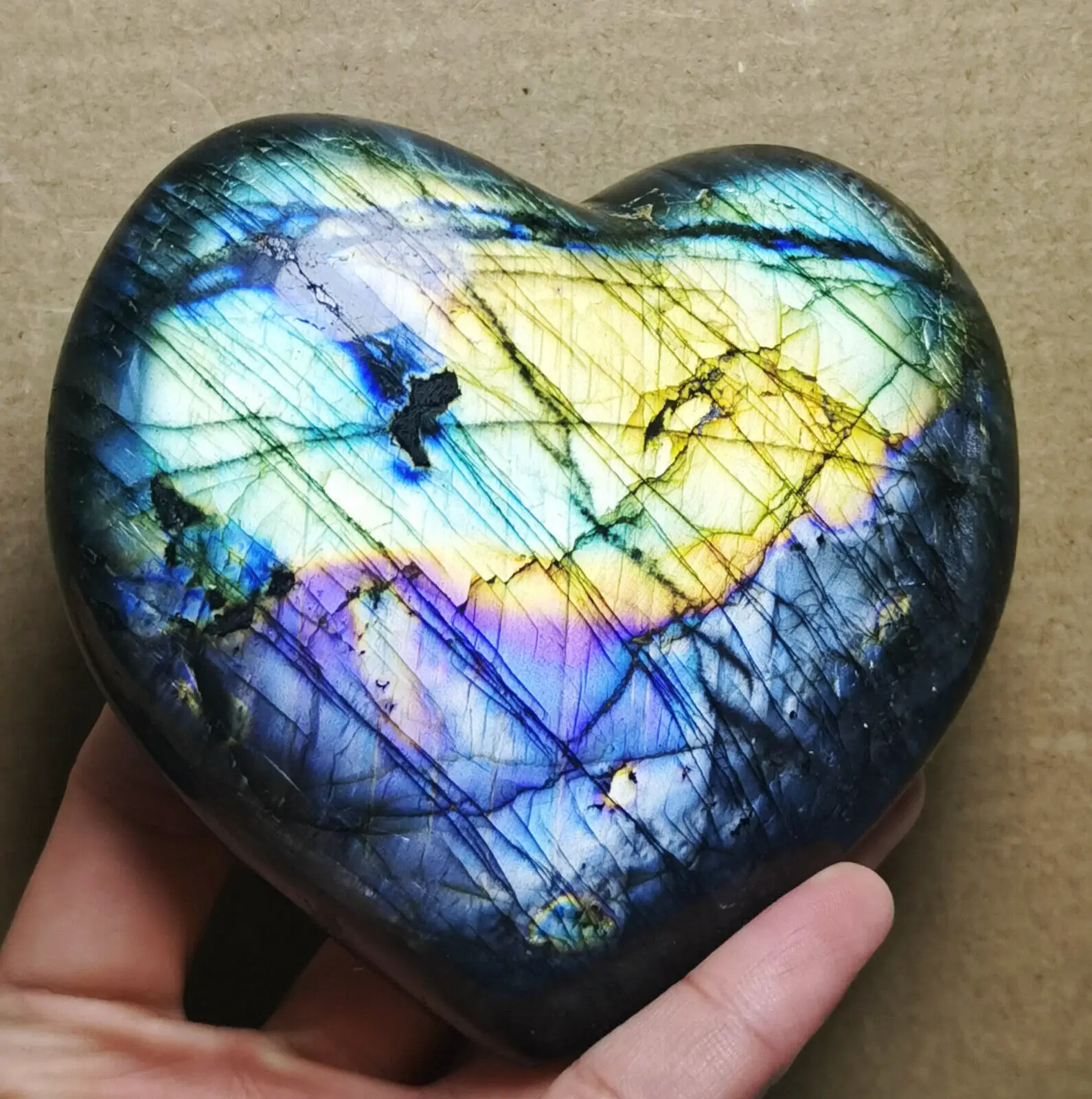 

Natural Crystal Heart Moonstone Polished Labradorite Stone Healing Energy Reiki