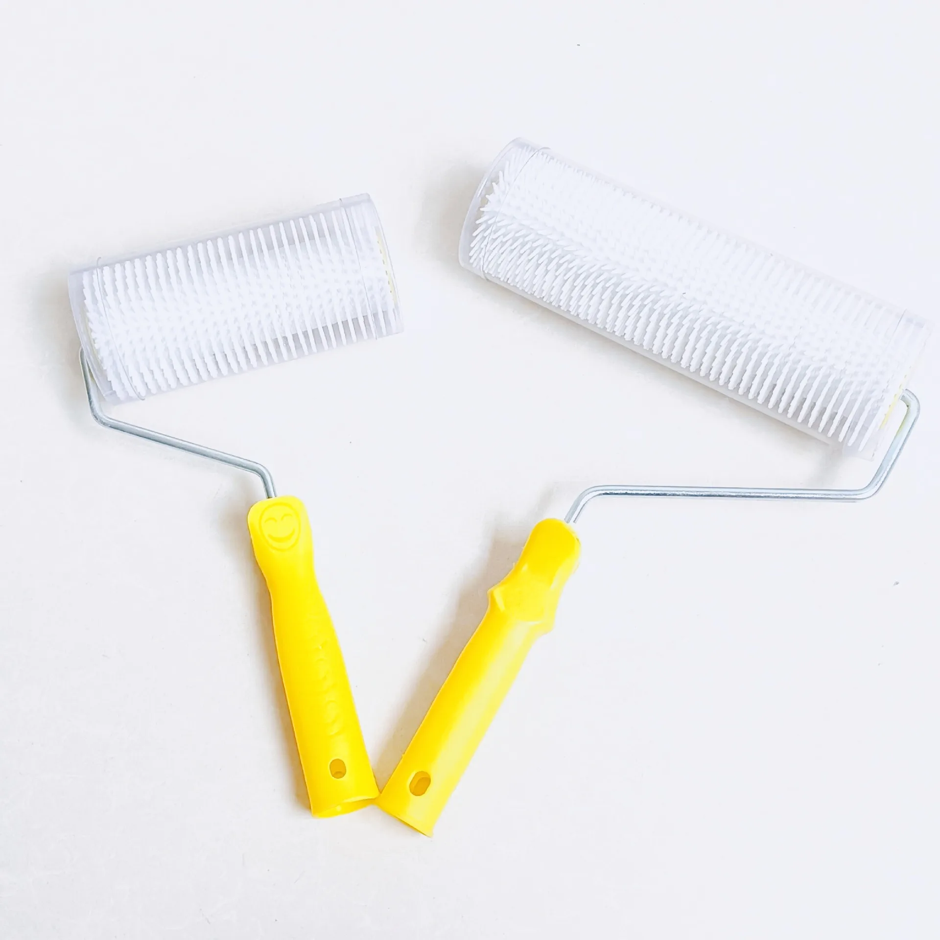 Latex Screed 6/9 Ich Spiked Roller Self Leveling Spiked Roller for Epoxy Floor, Thread in Handle, Bubble Remove Hand Tool