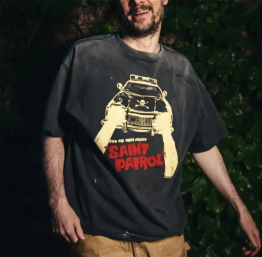 

SAINT Skull Pattern Printed Vintage Washed Damaged Design Short Sleeve Round Neck Cotton Street Casual Sports T-shirt Men Women