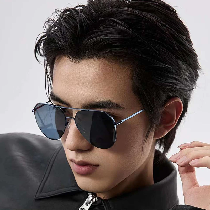 

DOISYER 2025 New Fashion Frog Sunglasses for Men Advanced Nylon Polarized Sunglasses for Men Trendy Driving Shade Glasses
