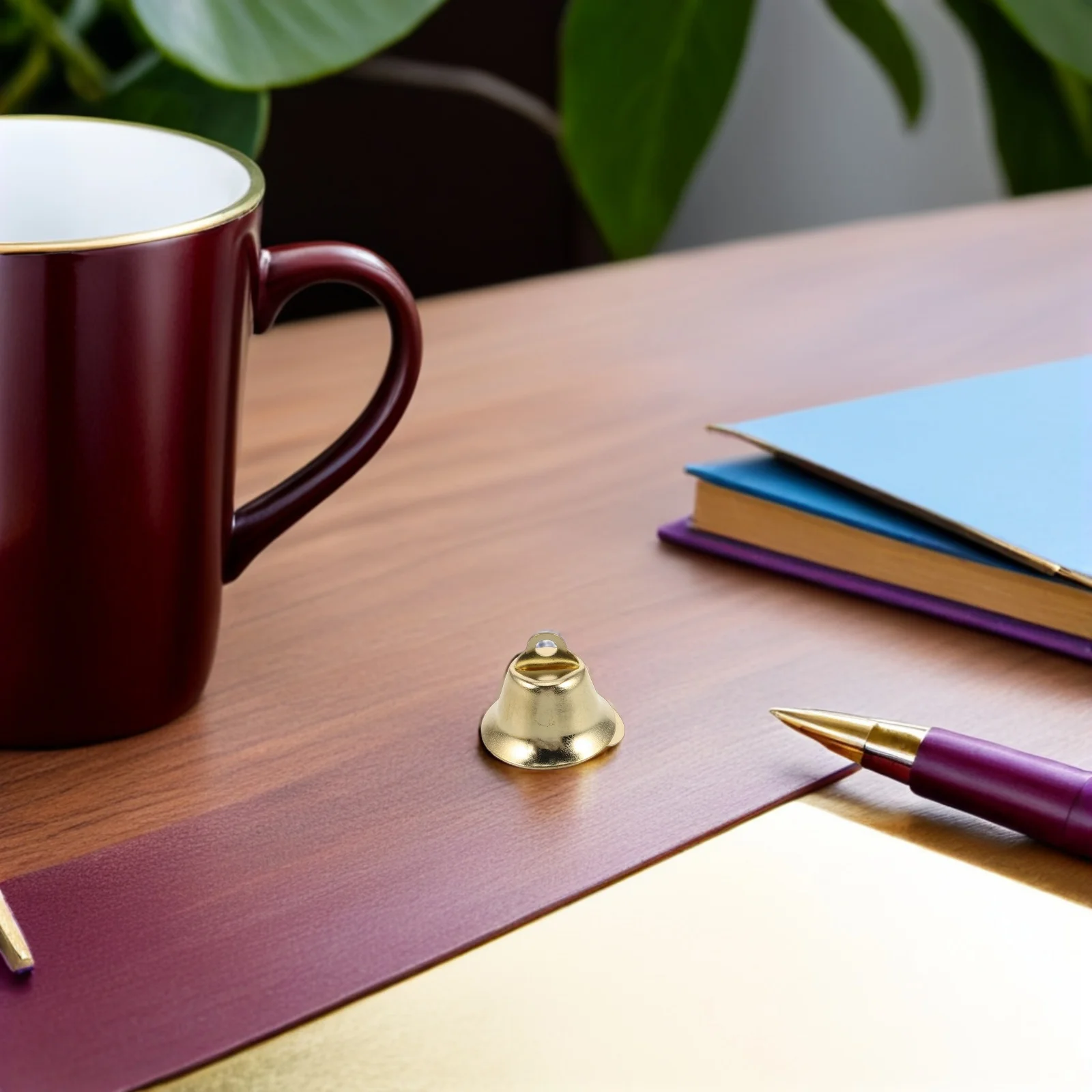 

200Pcs Vintage Ornaments Festive Decor DIY Projects Clear Sound Christmas Weddings Parties Wind Chimes