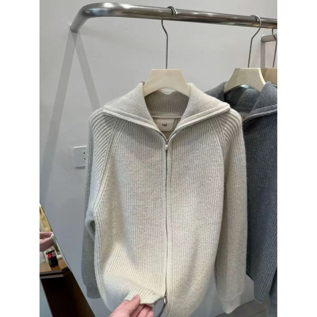 Stand Up Collar Zipper Sweater Cardigan Jacket Women'S Autumn And Winter New Fashion Versatile Knitted Top