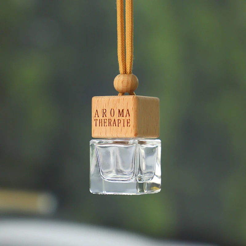 

1PC Universal Car Perfume Pendant Square Cover Perfume Empty Bottle Novelty Auto Flavoring Car Fragrance Decorations