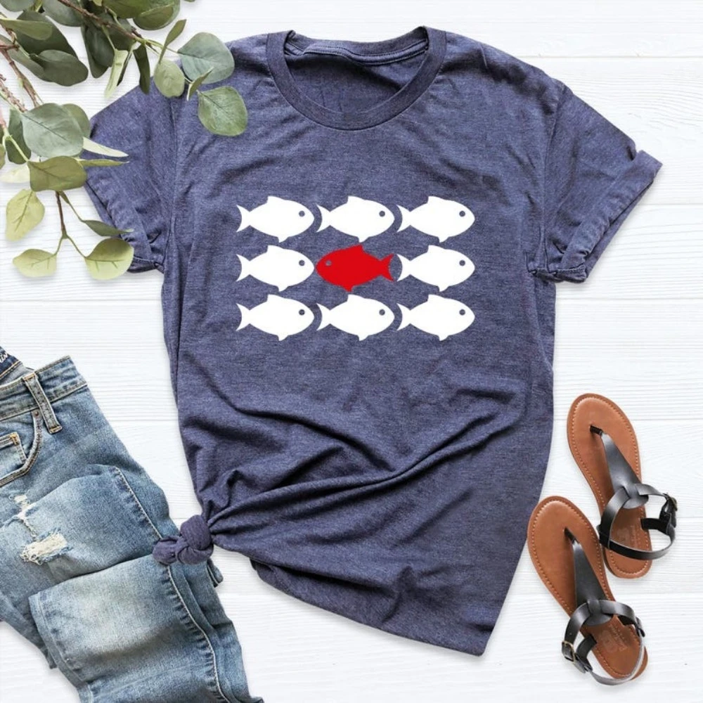 Camisa de pescado rojo, camisetas de peces bonitos, camiseta divertida de natación de pescado para mujer, camisetas para amantes del océano, camiseta Vintage de los años 90, camisetas para hombre y mujer