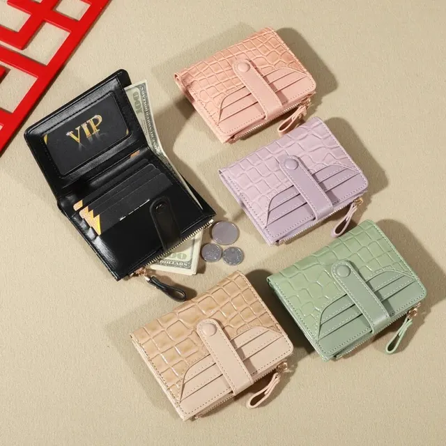 Mini portfel z nadrukiem krokodyla, krótkie etui na karty kredytowe, damskie etui na karty i portmonetka
