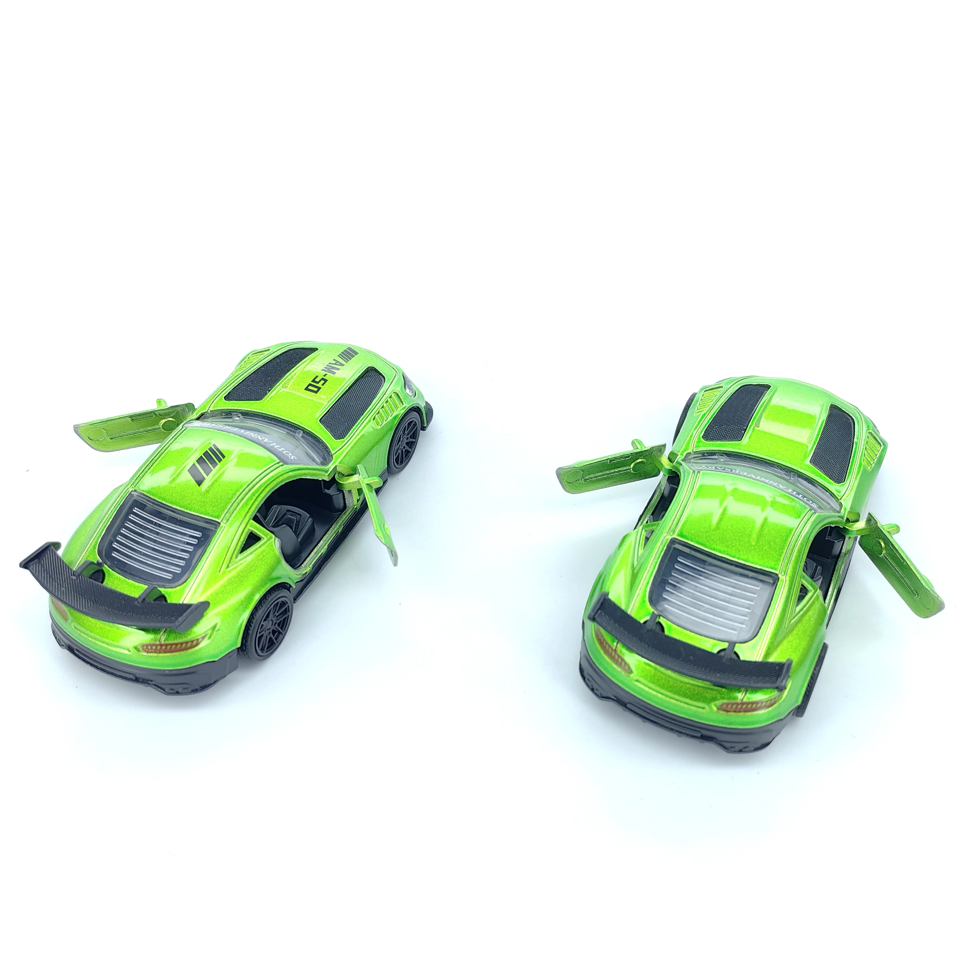 Carro de brinquedo pull-back de carro esportivo de liga infantil para meninos, com portas abertas, um carro esportivo simulado como presente para meninos