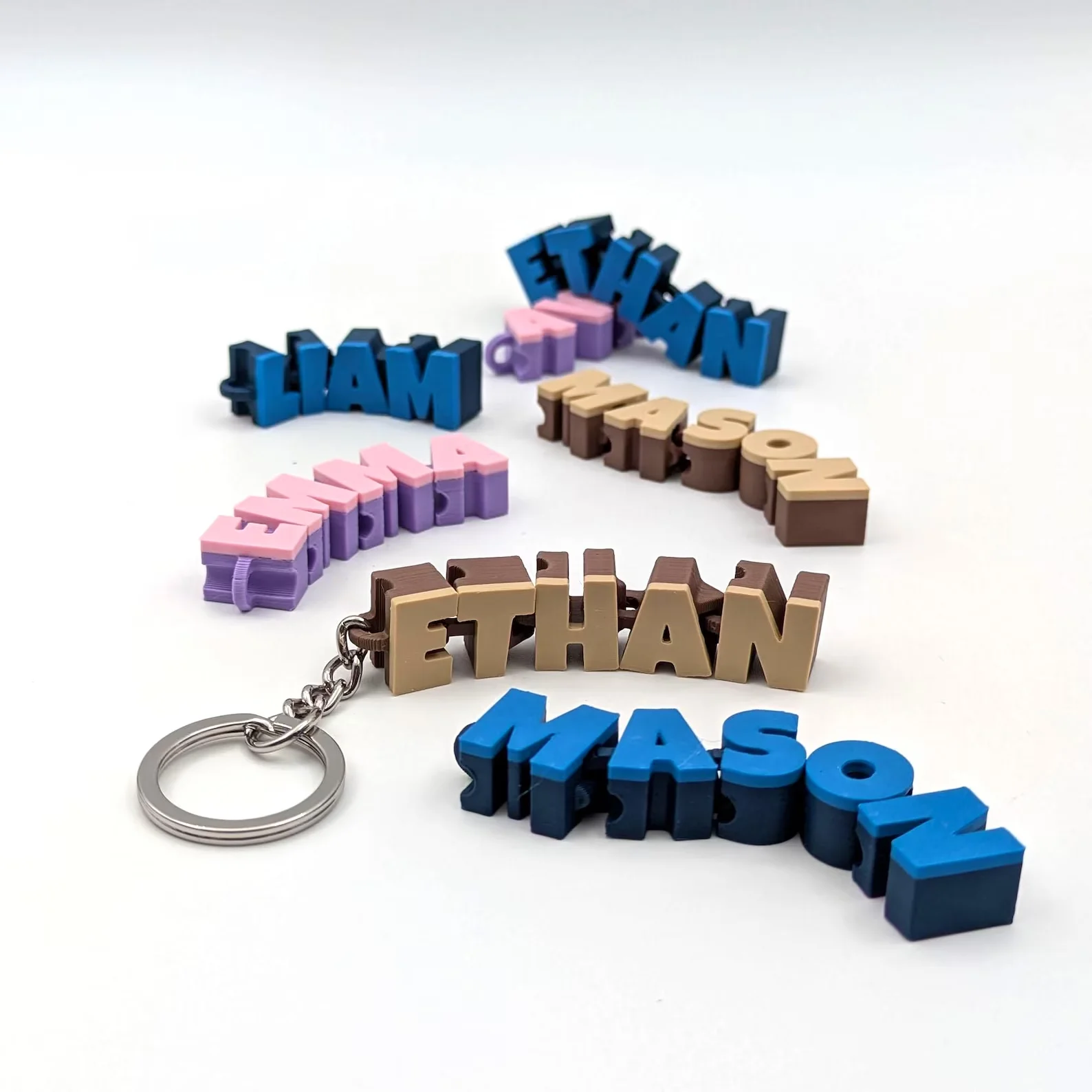 Custom 3D Acrylic Keychains Two-tone Design Personalized Name Tags Can Be Used on Bags or Keychains