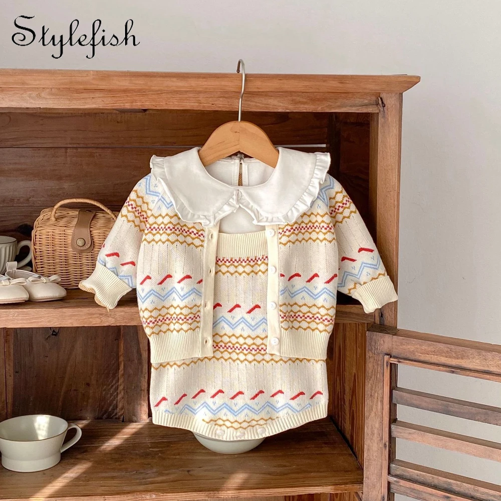 Autumn new style baby clothing for 0-3 years old baby clothes for girls, jacquard knitted suit, long-sleeved cardigan + jumpsuit