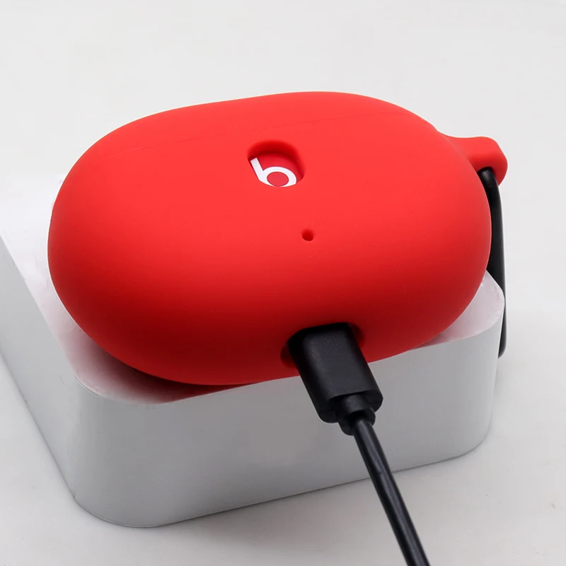 حافظة لهاتف Beats Studio Buds 2021 من السيليكون الناعم لحماية براعم الفتحات ملحقات سماعة الأذن مع سلسلة مفاتيح لبراعم الاستوديو